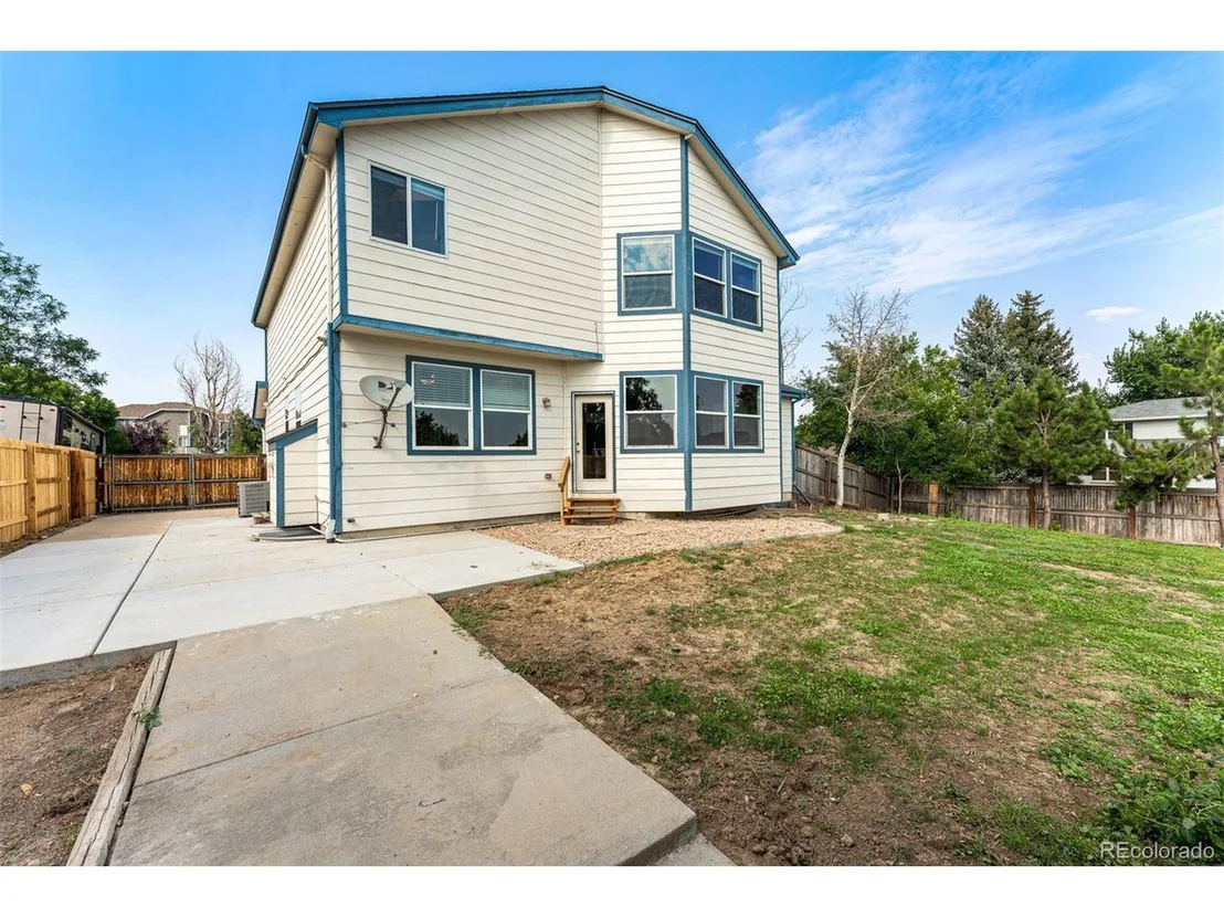 Photo of 1300 Foxtail Dr