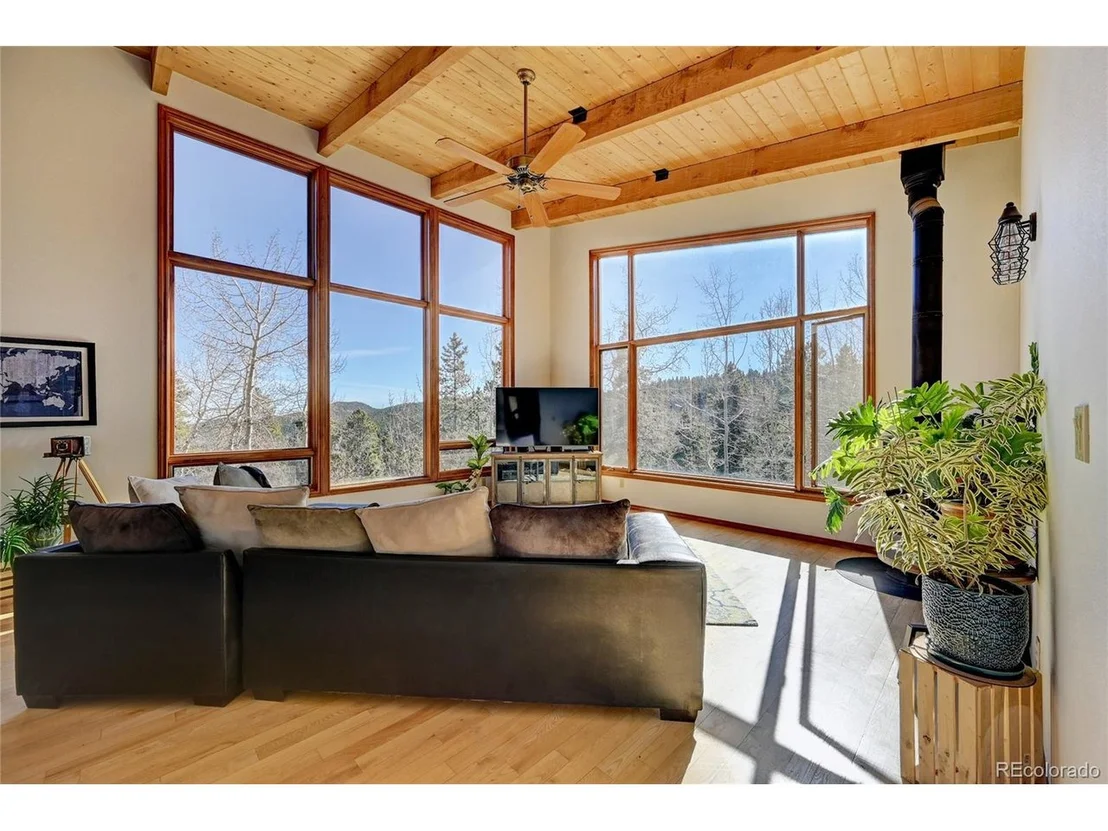 Photo of 34 Lodgepole Cir