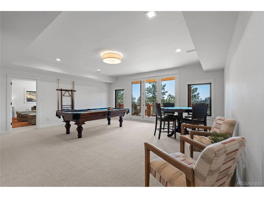 Photo of 14 Pine Brook Rd