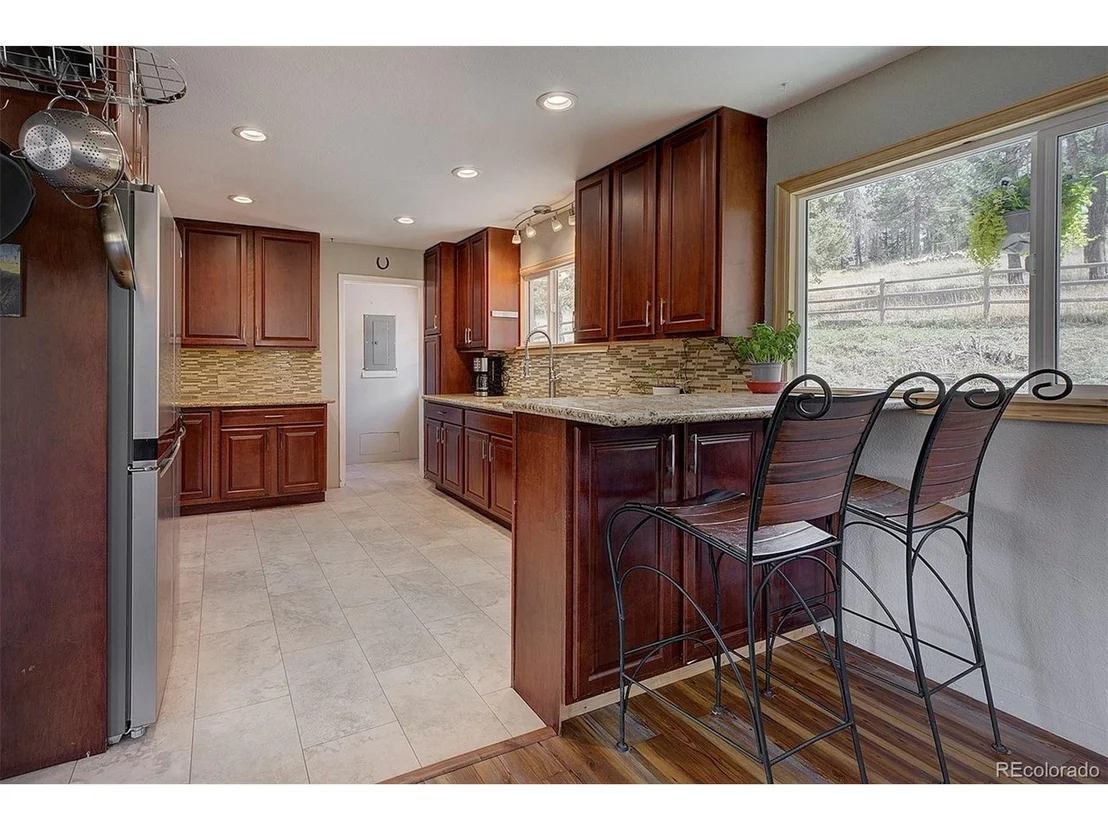Photo of 28574 Columbine Dr