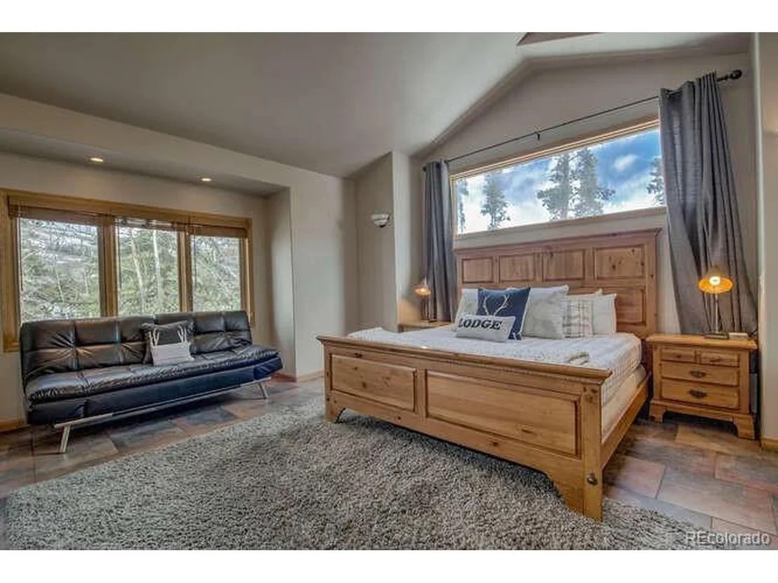 Photo of 89 Fairview Cir