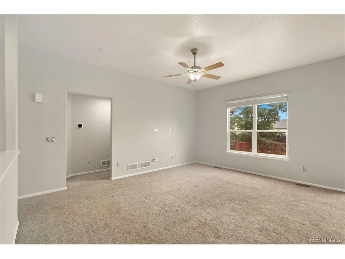 Photo of 2933 Alpine Ave
