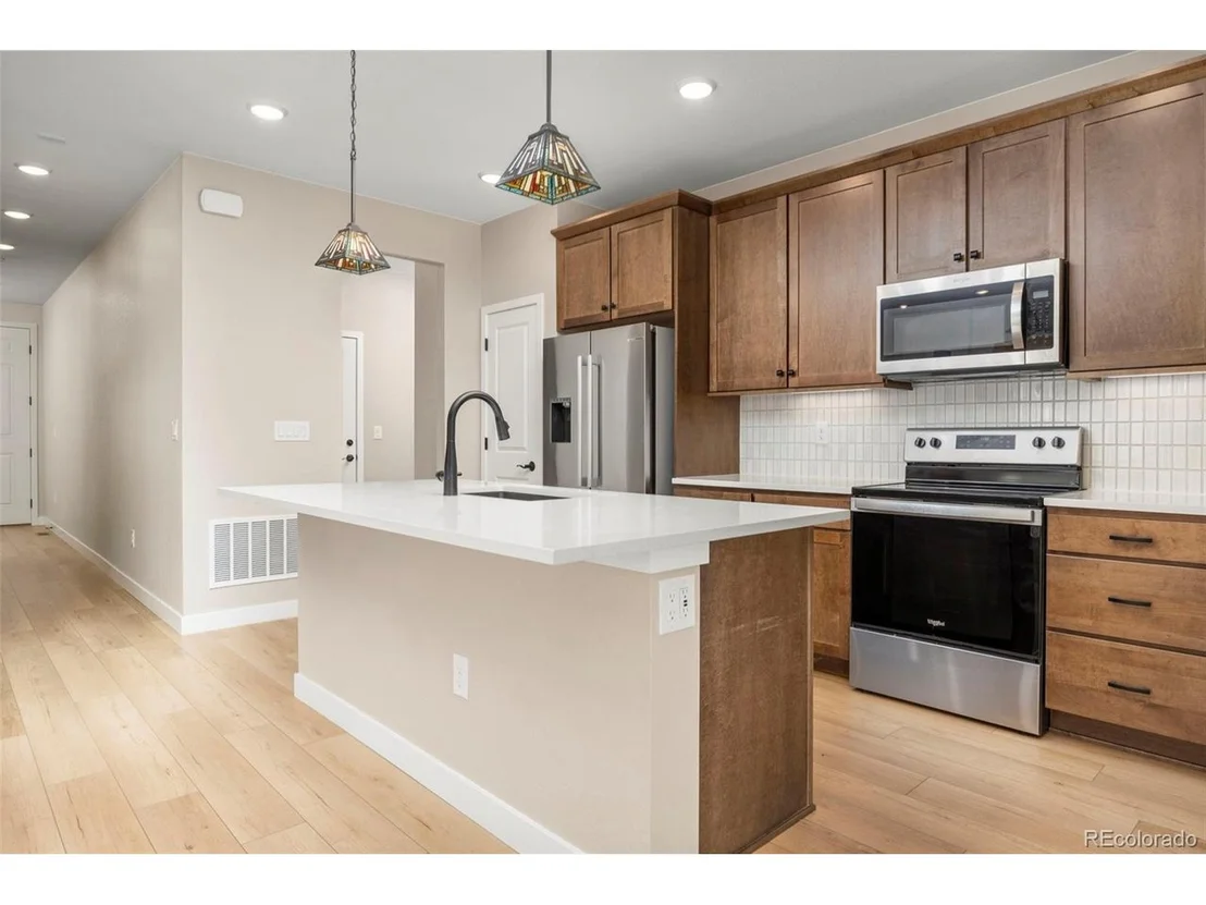 Photo of 5426 Riverbend Ave