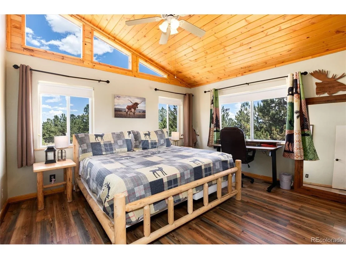Photo of 1301 Sheep Ridge Rd