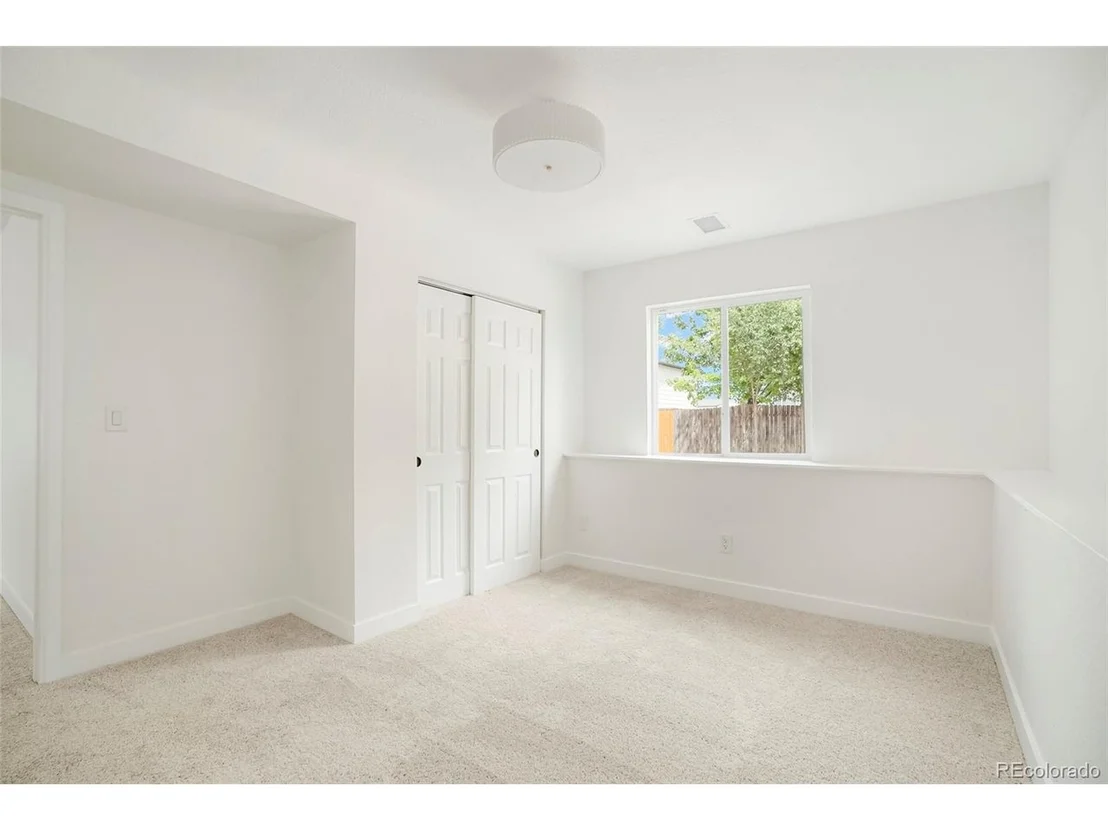 Photo of 2216 Apple Ave