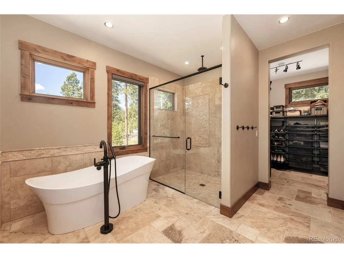 Photo of 338 County Road 511