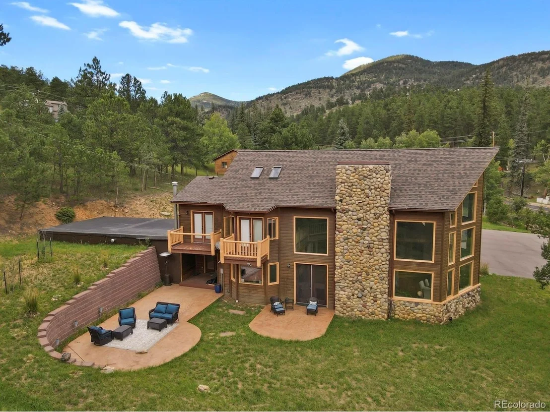 Photo of 417 Witter Gulch Rd