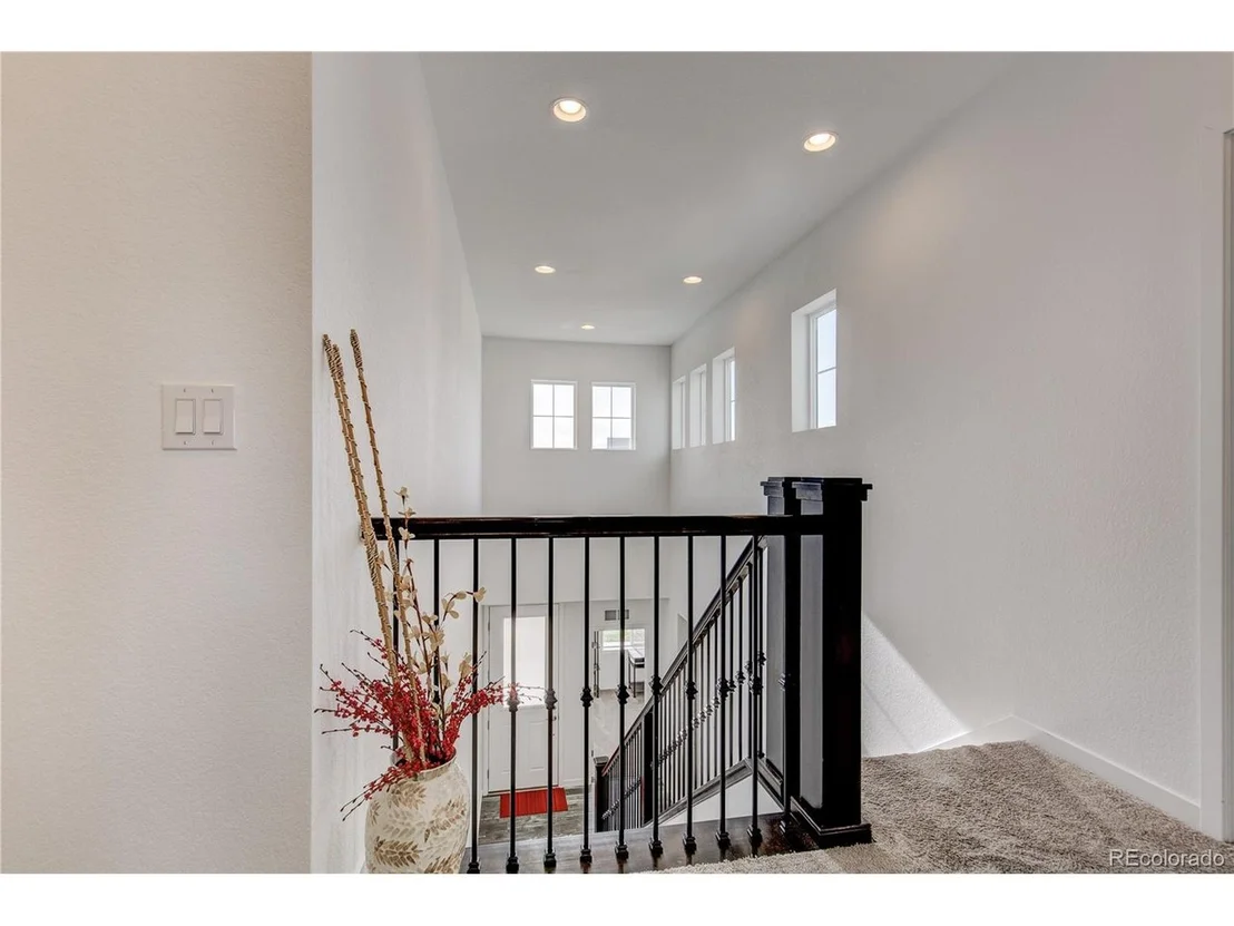 Photo of 32 Starlight Cir