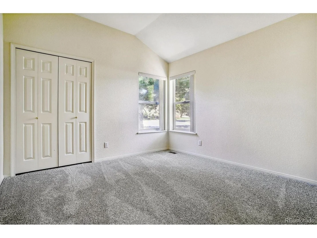 Photo of 308 Diamond Cir