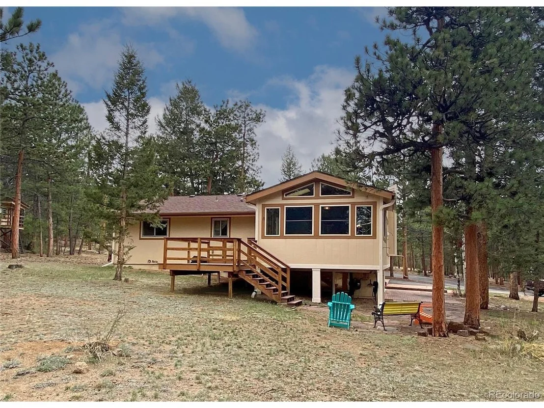 Photo of 1293 Woodside Dr