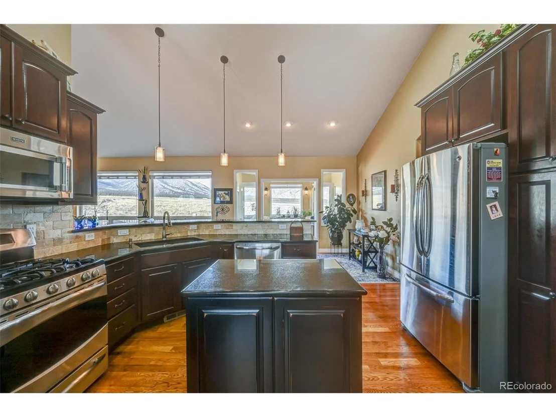 Photo of 18101 County Road 271