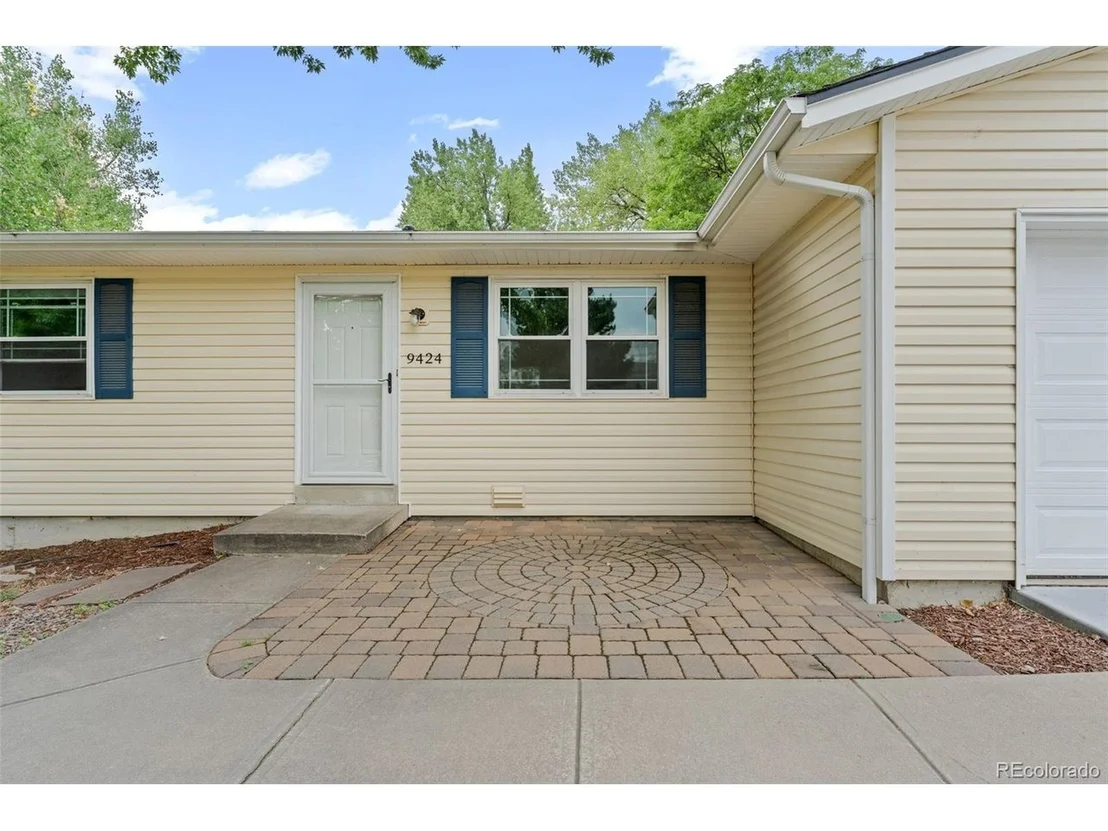 Photo of 9424 W 75th Way