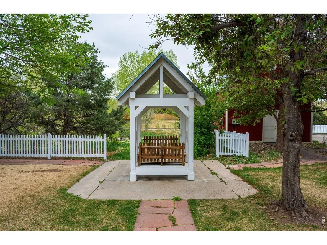 Photo of 2612 Thornbird Pl