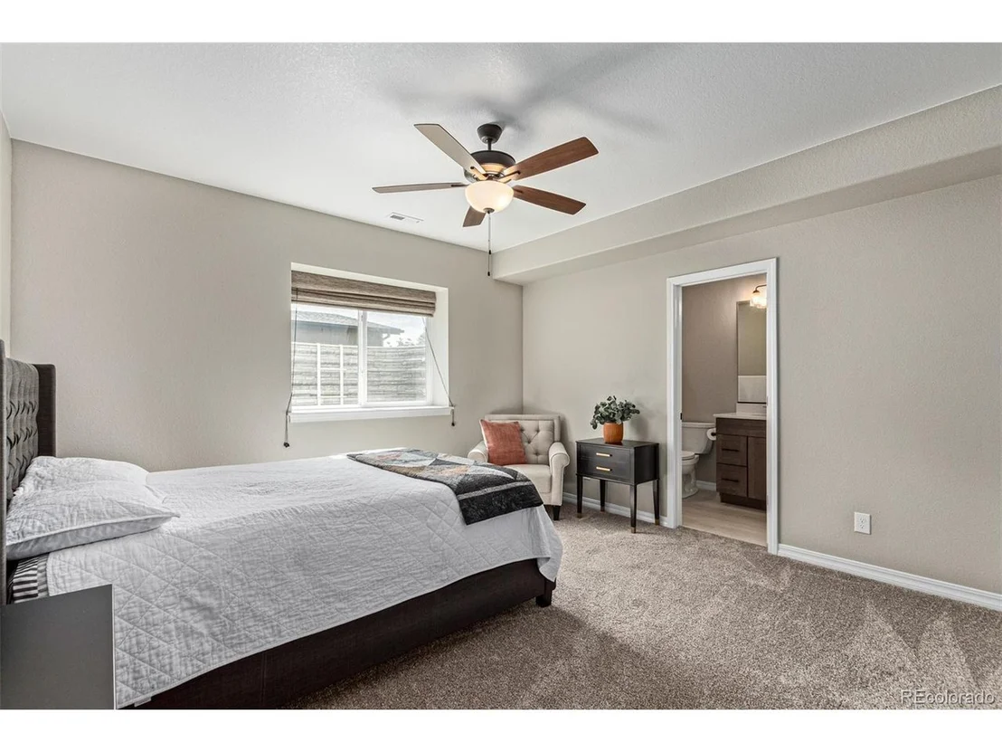 Photo of 16373 Mountain Glory Dr