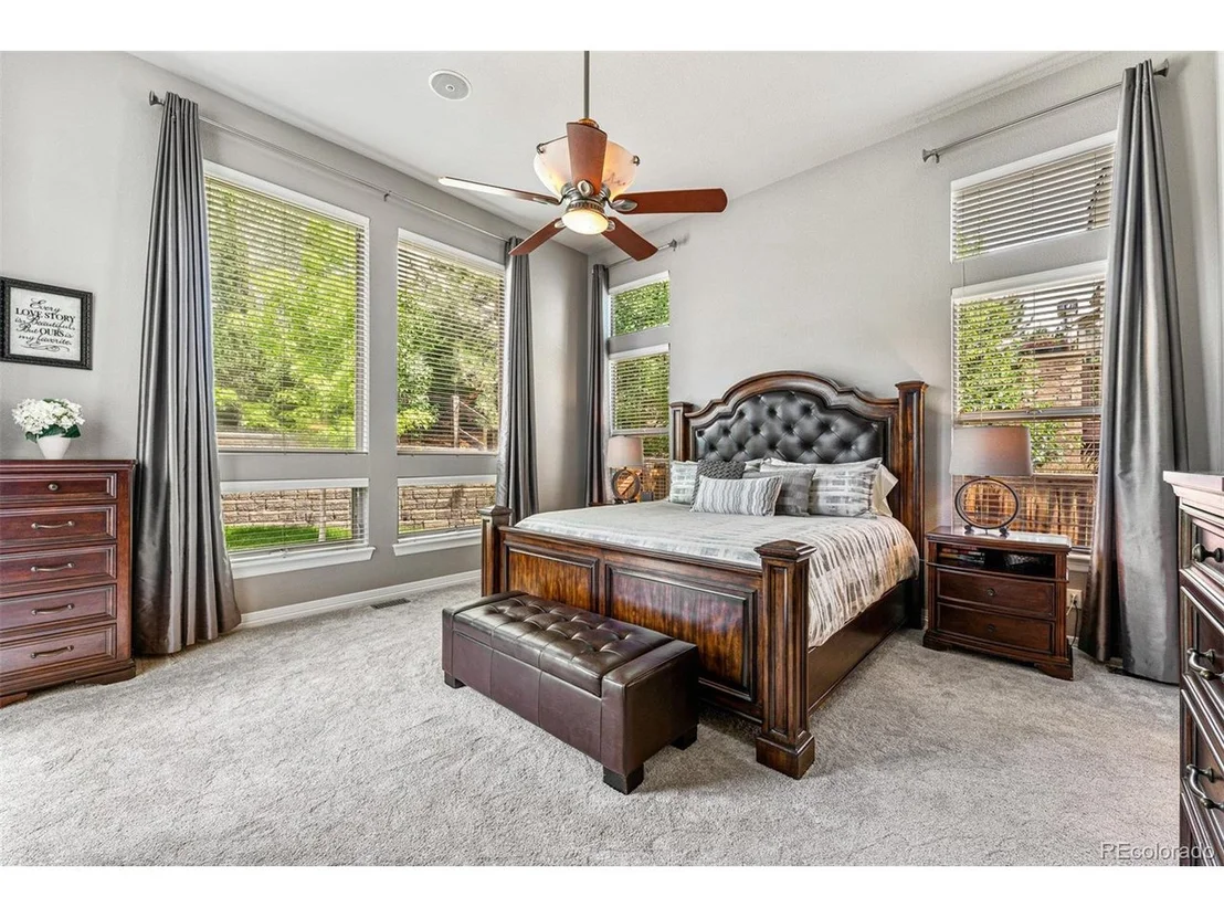 Photo of 9721 Sunset Hill Pl