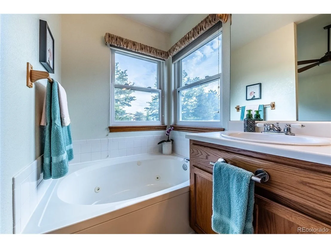 Photo of 210 Monarch Trl