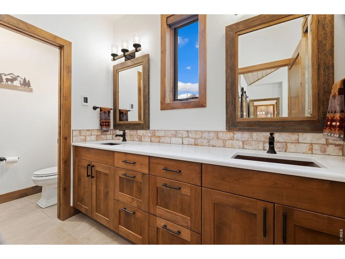 Photo of 2742 Ypsilon Cir