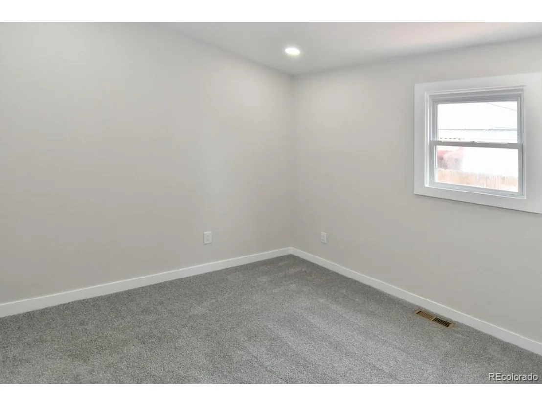 Photo of 1000 N Hooker St