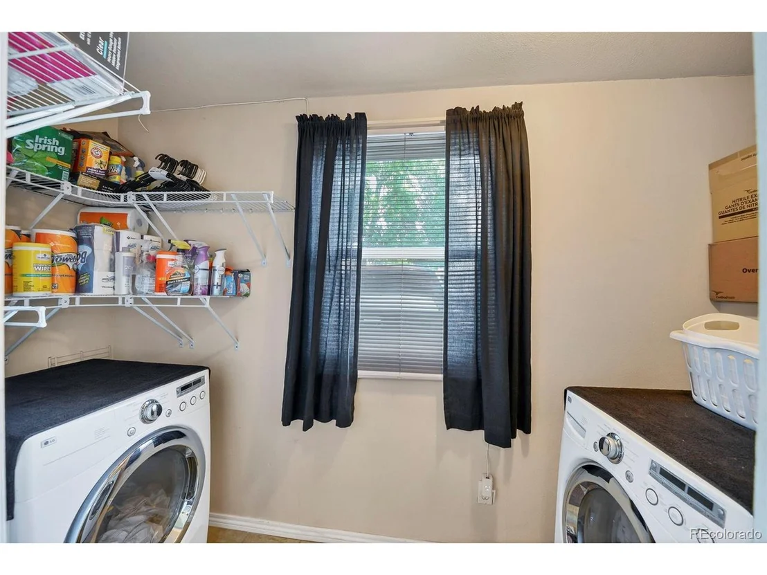 Photo of 2180 Hoyt Dr