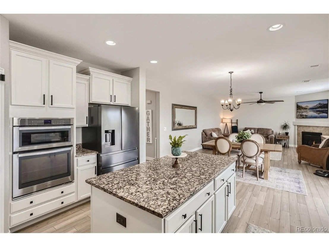 Photo of 42033 Colonial Trl