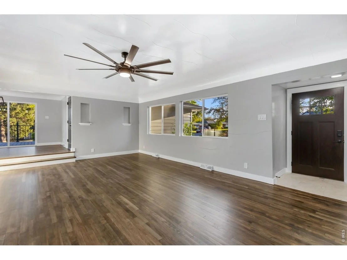 Photo of 1950 Montview Dr