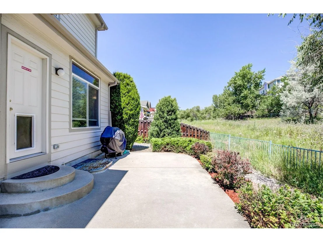 Photo of 16139 W 70th Pl