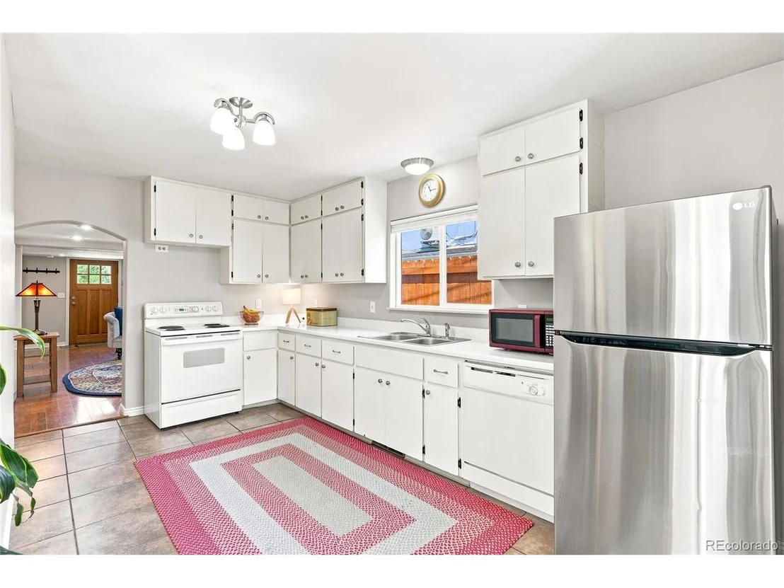 Photo of 317 3rd Ave