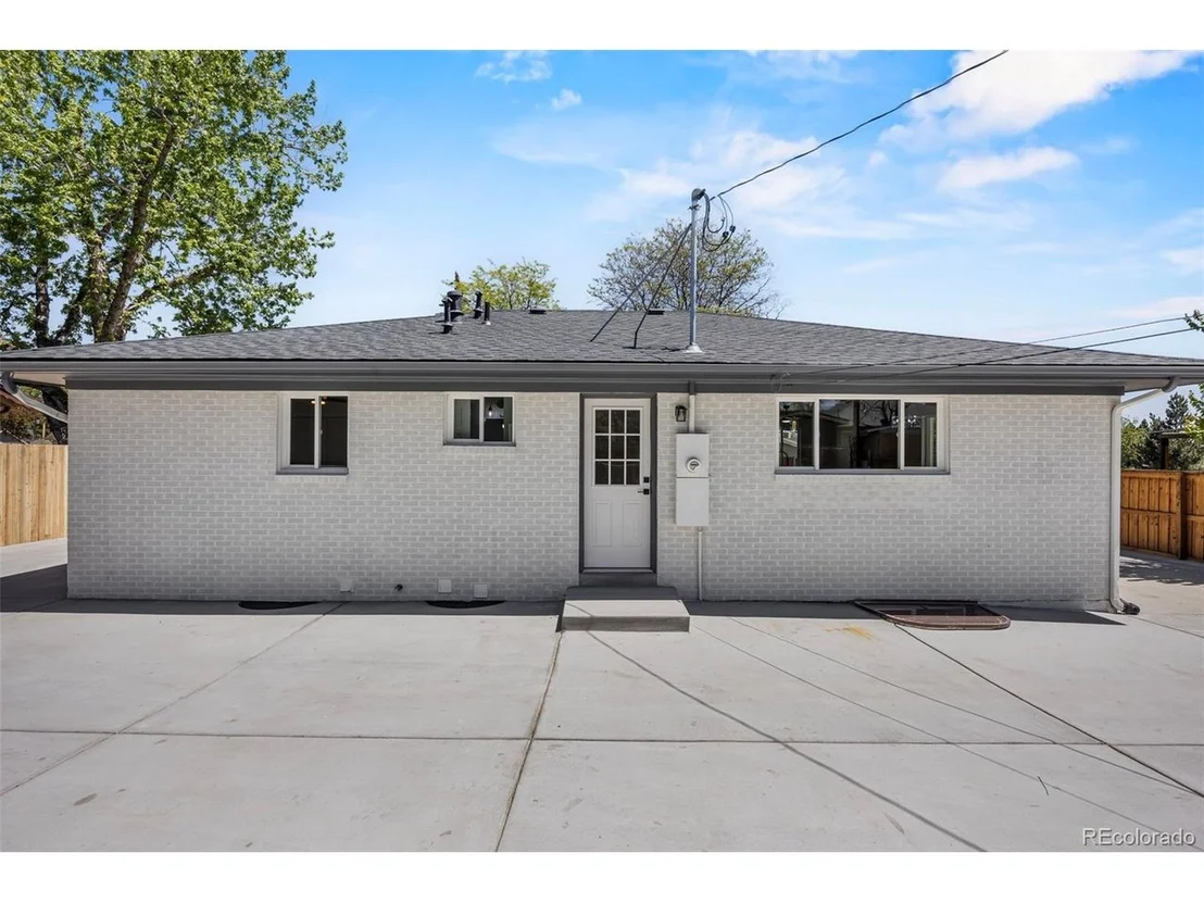 Photo of 6411 Marshall