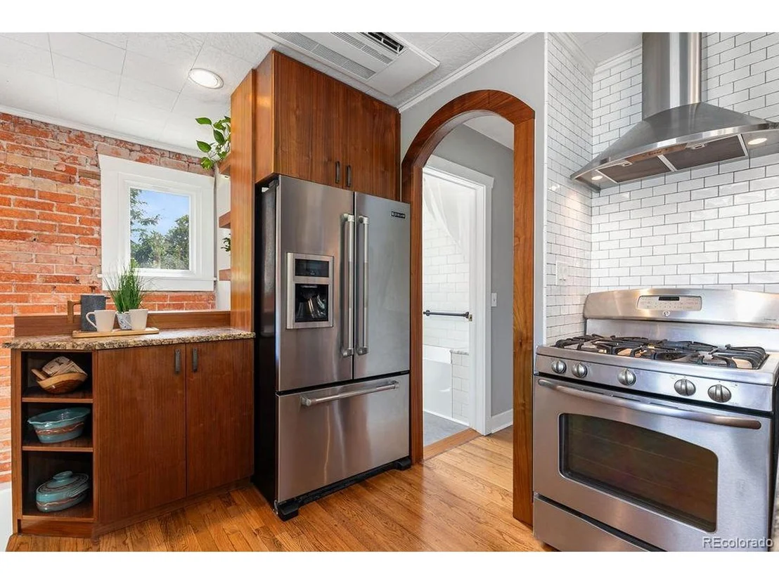 Photo of 3036 W 40th Ave