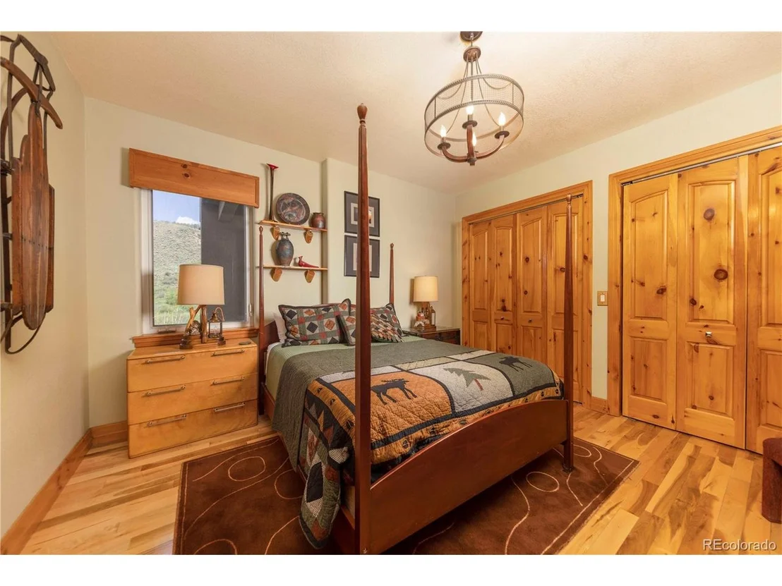Photo of 948 Hamilton Creek Rd