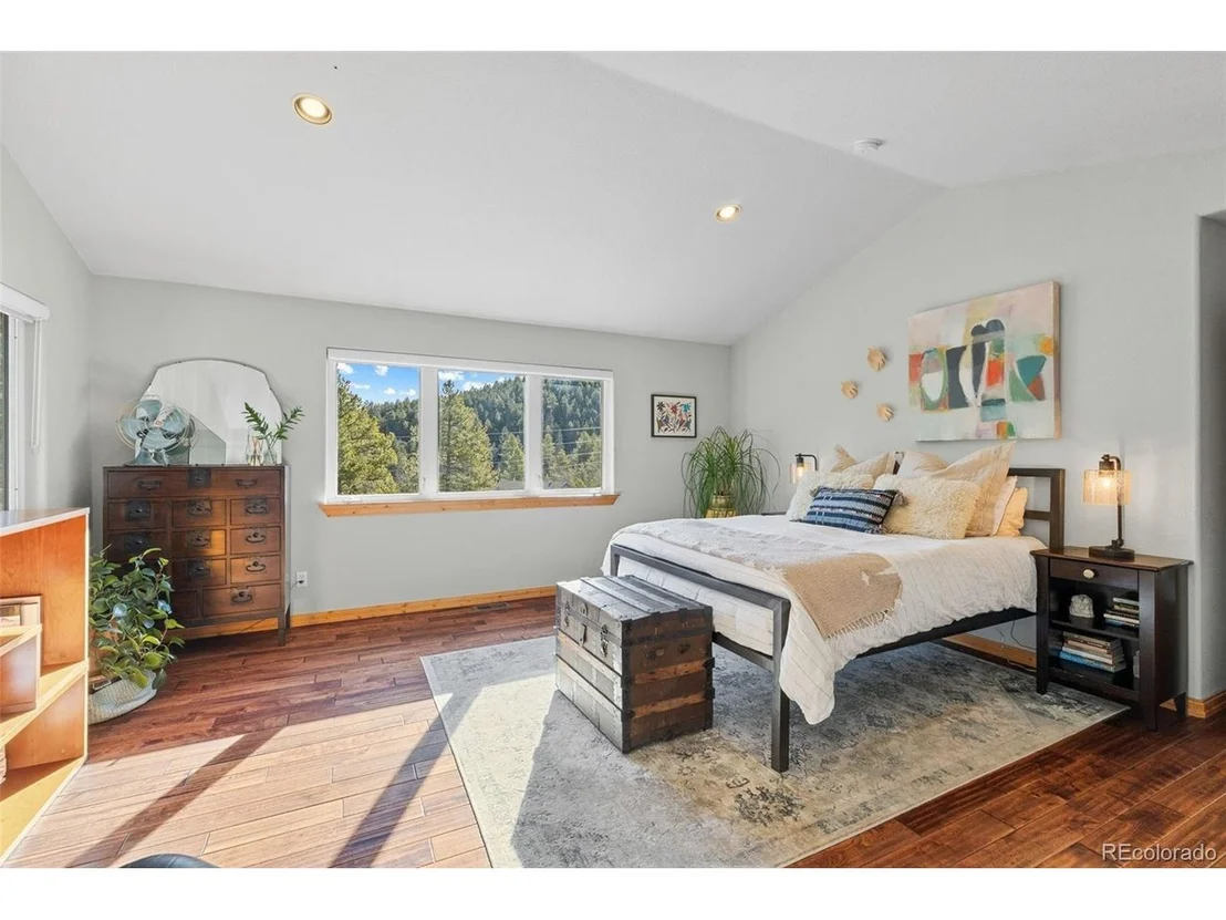 Photo of 32663 Donna Dr
