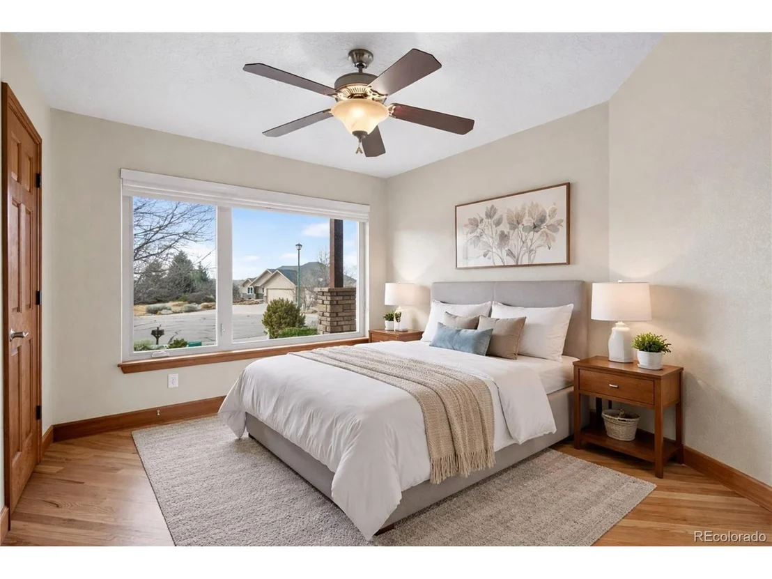 Photo of 7204 Vallevue Dr