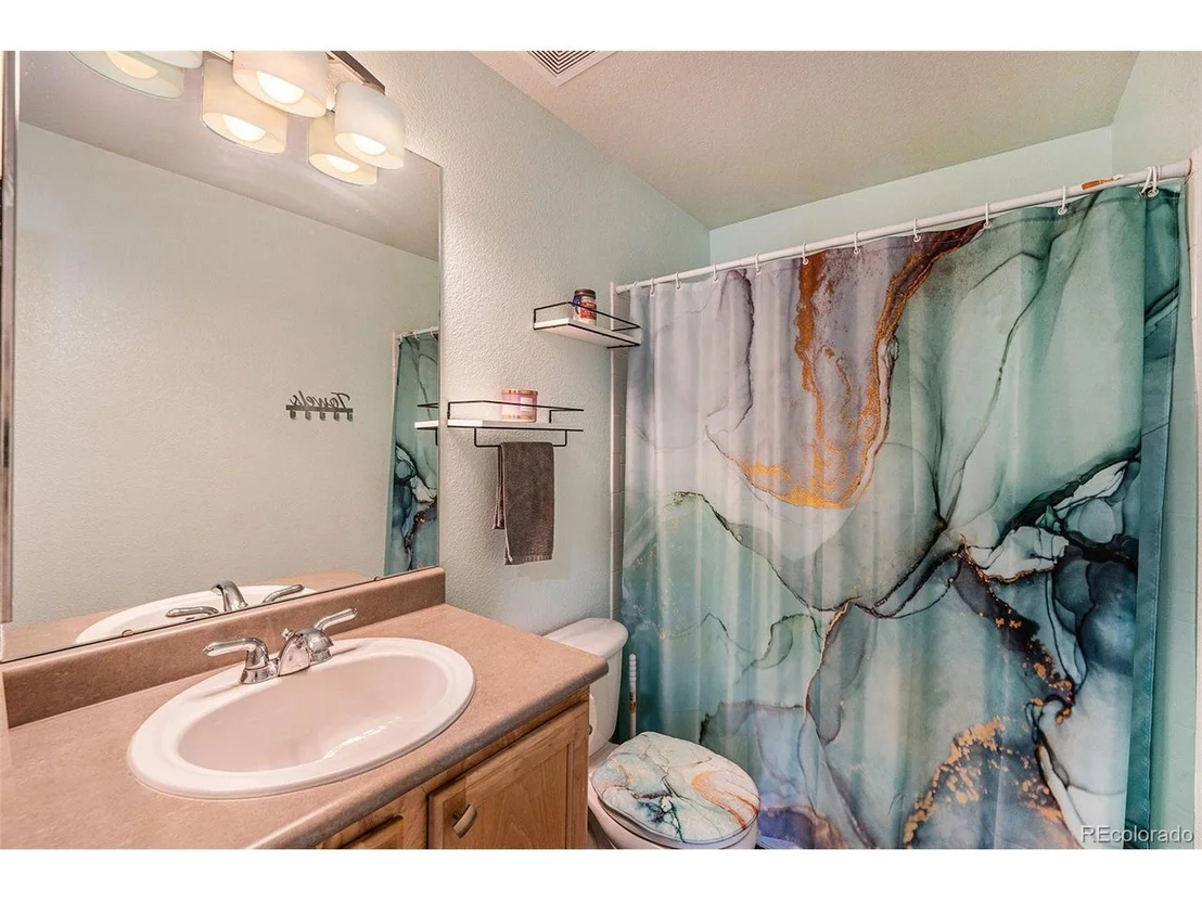 Photo of 819 Willow Dr