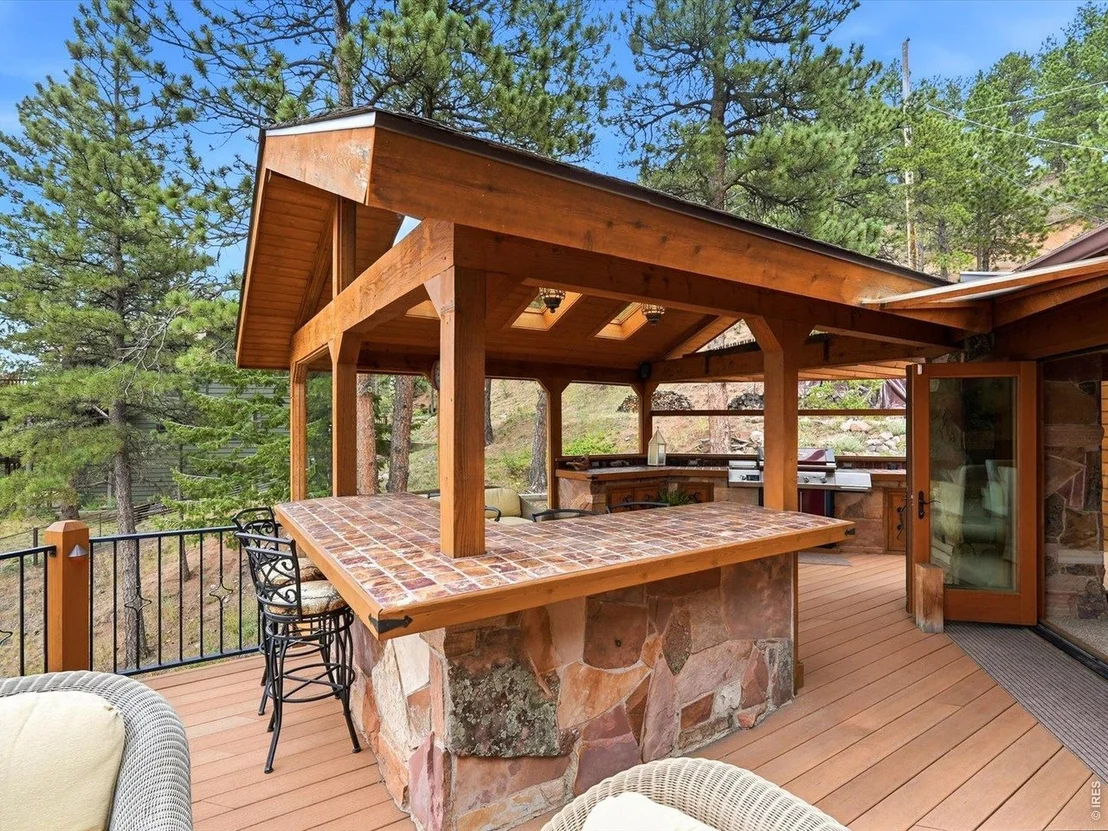Photo of 114 Balsam Ln