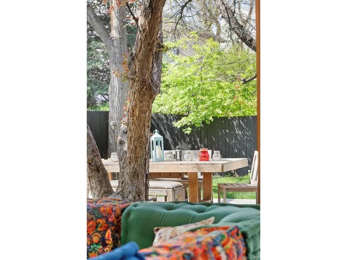 Photo of 431 Elm St
