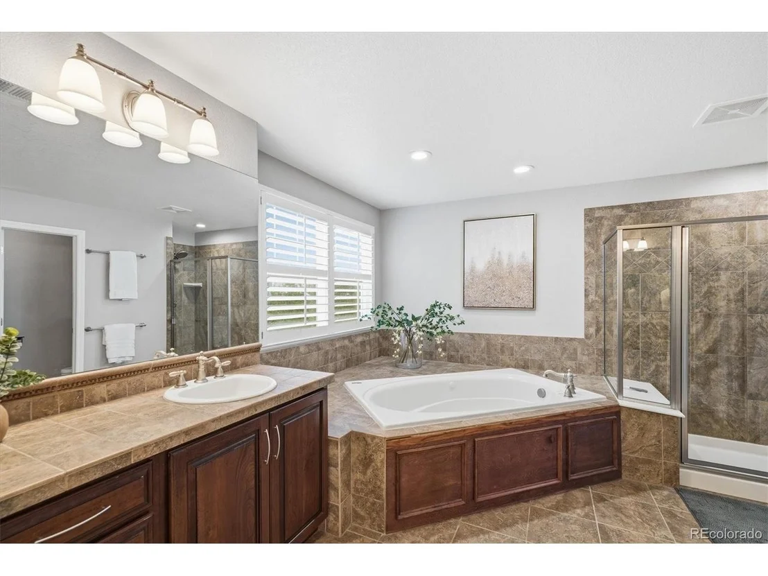 Photo of 2212 Ridgetrail Dr