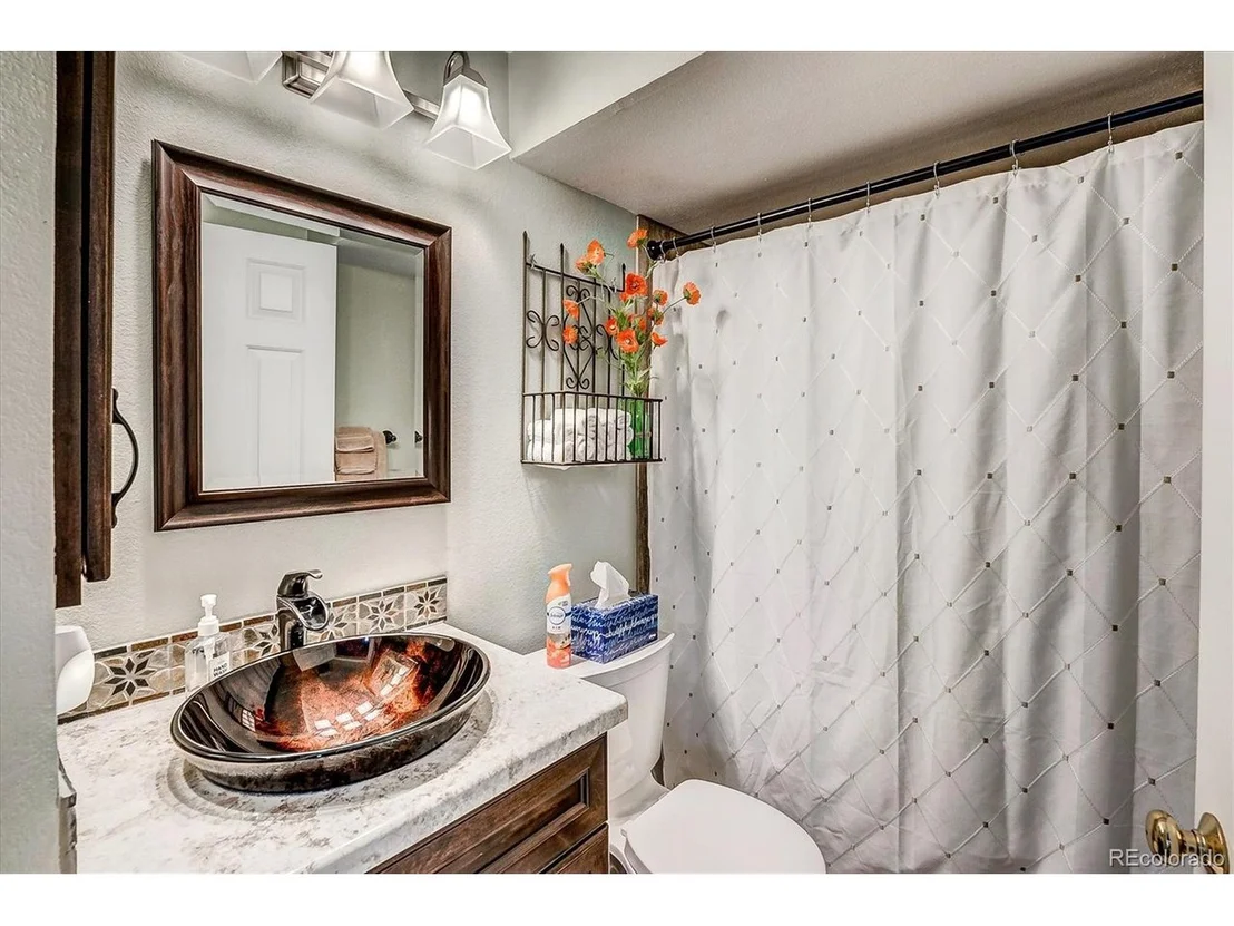 Photo of 8007 W 78th Cir