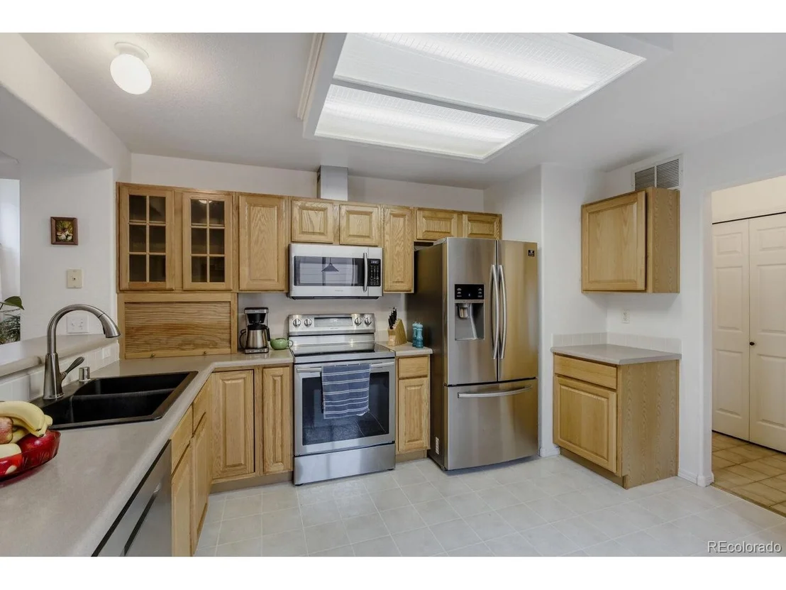 Photo of 1355 Carnation Cir