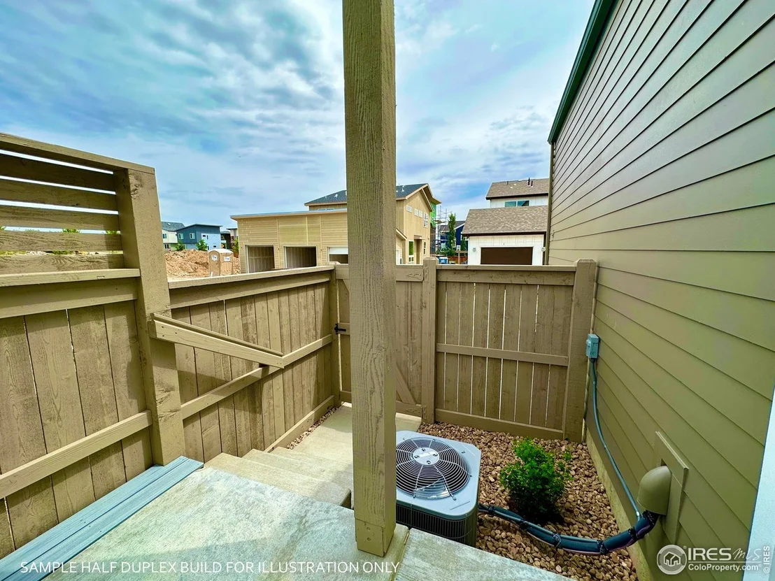 Photo of 444 Levi Ln
