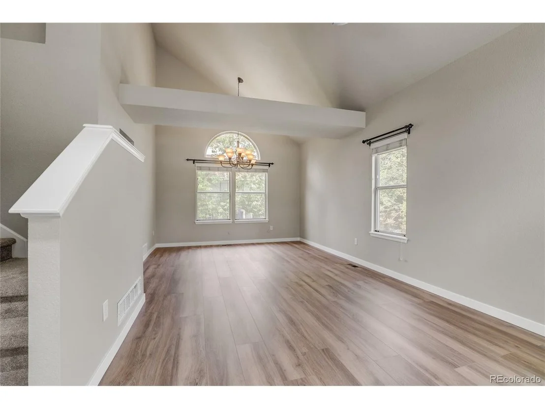 Photo of 6735 W 97th Cir