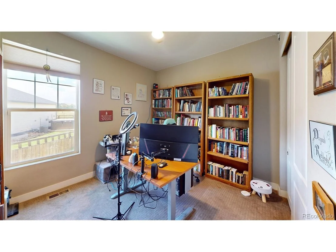 Photo of 3403 Linden Cir