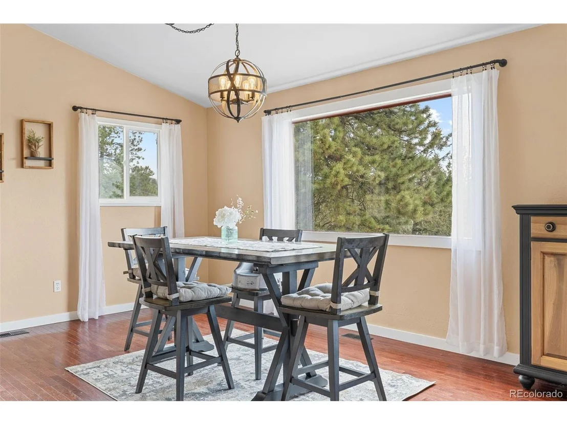Photo of 518 Pine Dr