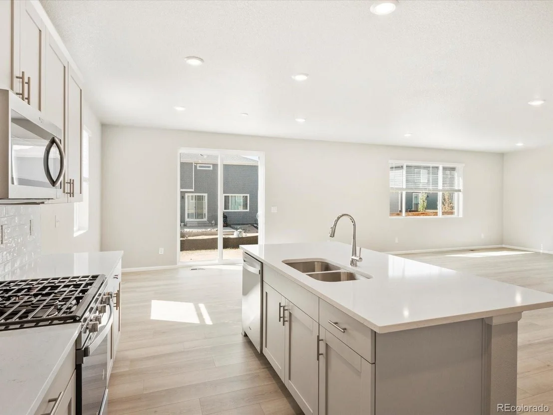 Photo of 545 Red Rock Pl