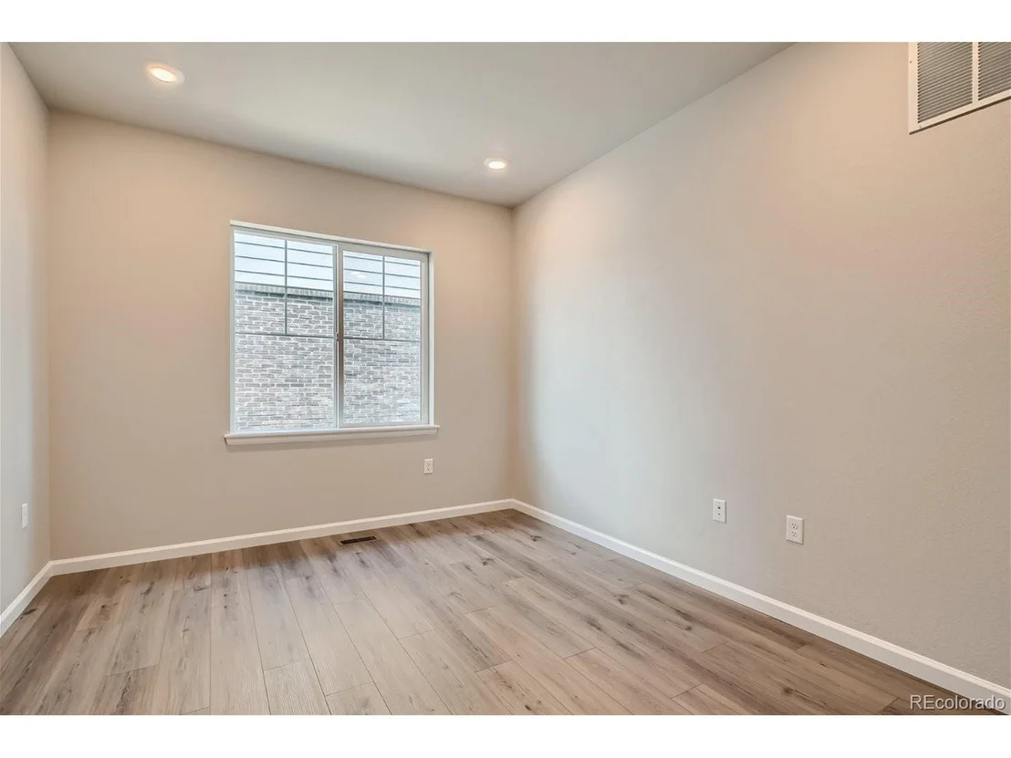 Photo of 2549 Wesley Ln