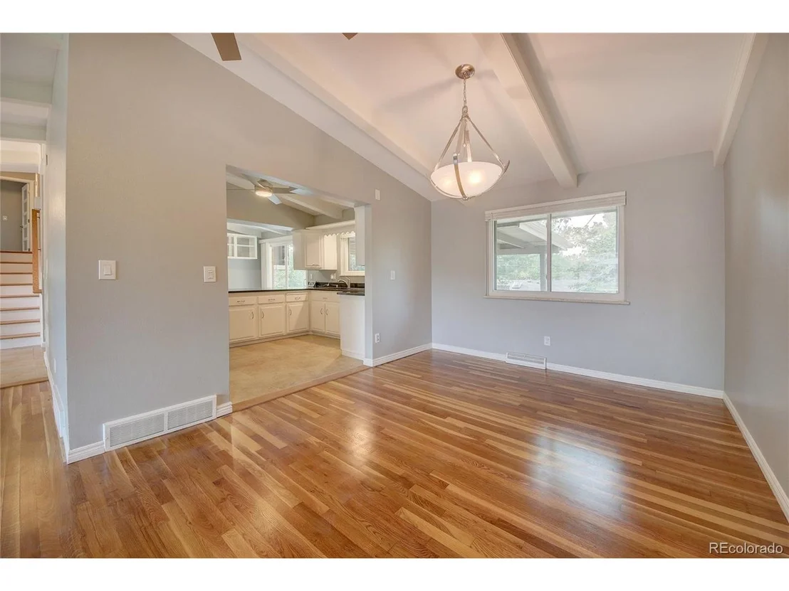 Photo of 1394 E Easter Cir