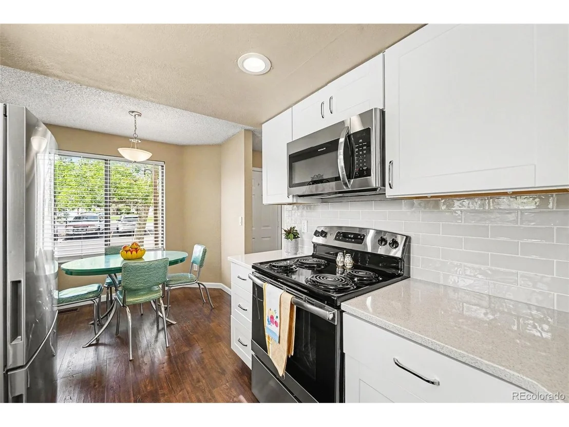 Photo of Unit G at 8452 Robb Cir
