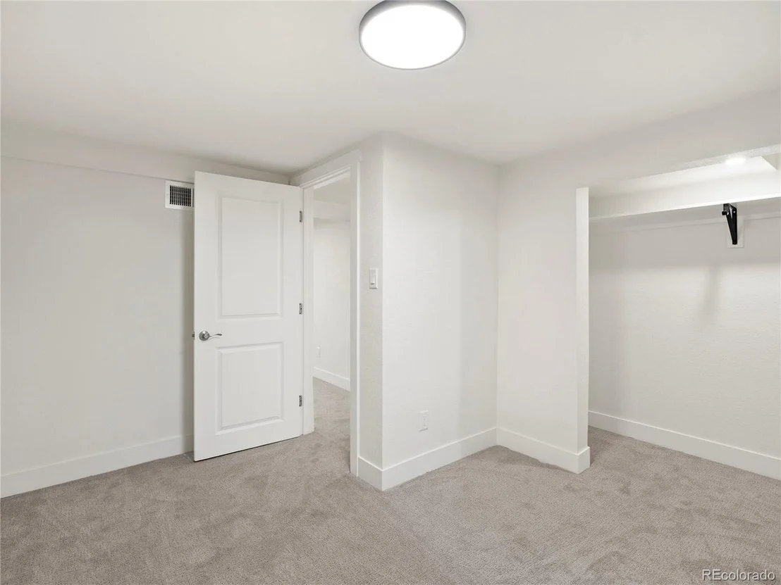 Photo of 3441 W Ford Pl