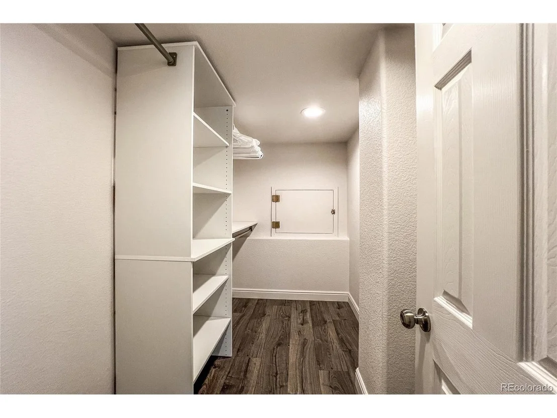 Photo of 5438 Fox Run Blvd