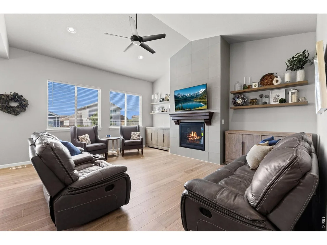 Photo of 709 Hillspire Dr