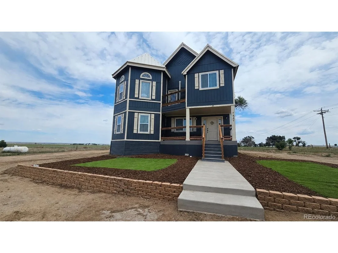 Photo of 7447 County Road U